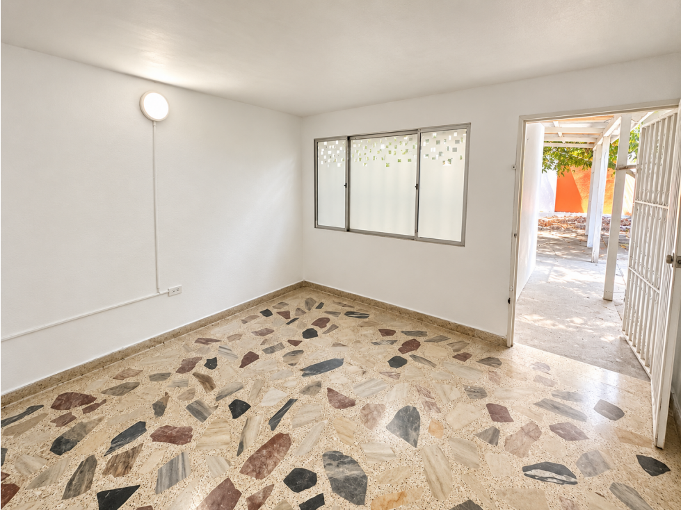 SE VENDE O ARRIENDA CASA PARA USO COMERCIAL - 6