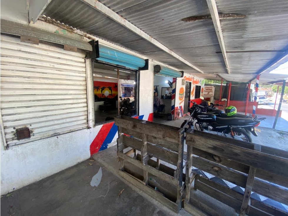 SE VENDE LOTE DE USO COMERCIAL EN BONDA SOBRE LA VIA PRINCIPAL — foto 5