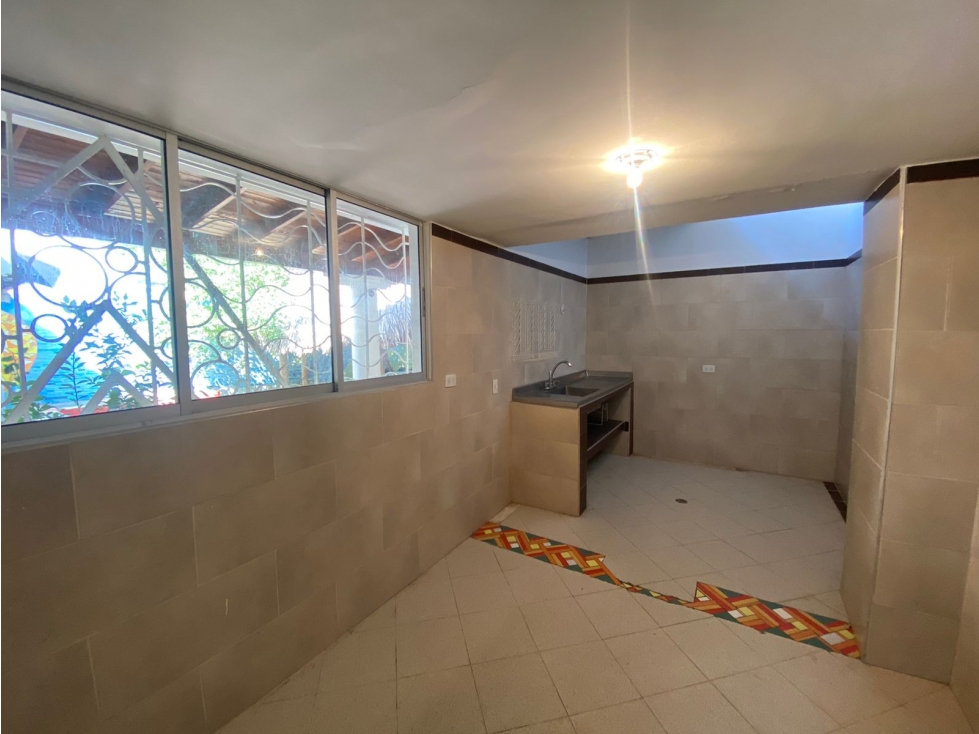 SE VENDE AMPLIA CASA EN EL BARRIO EL JARDIN, SANTA MARTA — foto 6