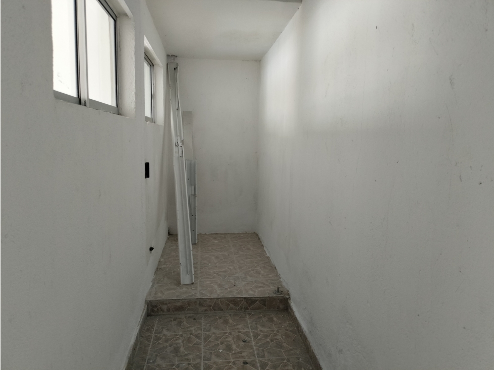 SE ARRIENDA LOCAL COMERCIAL CERCA AL CENTRO HISTÓRICO, SANTA MARTA — foto 5