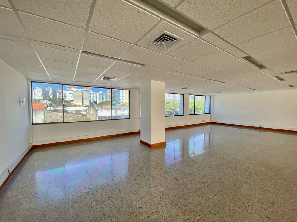 SE ARRIENDA LOCAL COMERCIAL EN PRADO PLAZA, SANTA MARTA - 5