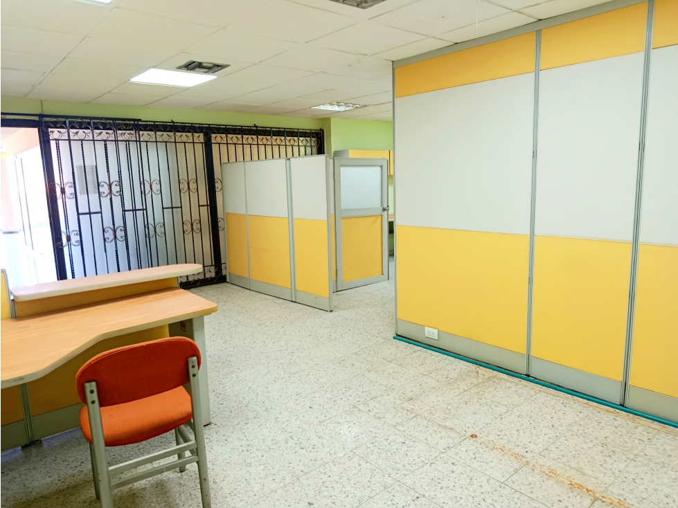 SE VENDE OFICINA EN EL CENTRO HISTÓRICO, SANTA MARTA - 3