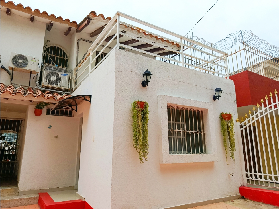 SE ARRIENDA APARTAESTUDIO AMOBLADO EN EL PRADO, SANTA MARTA