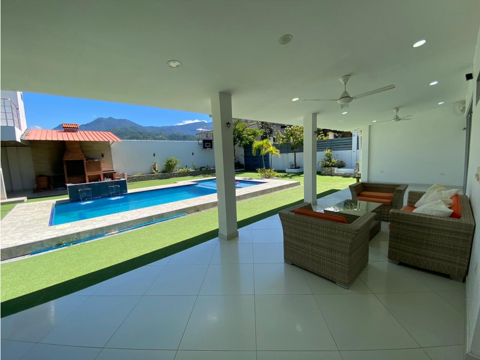 SE VENDE O ARRIENDA CASA EN EL CORREGIMIENTO DE BONDA, SANTA MARTA