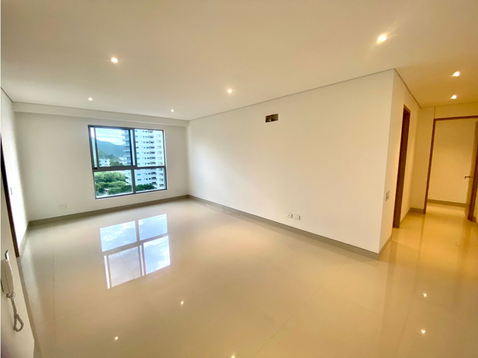 SE ARRIENDA APARTAMENTO DE 2 HABITACIONES EN BELLAVISTA - 1