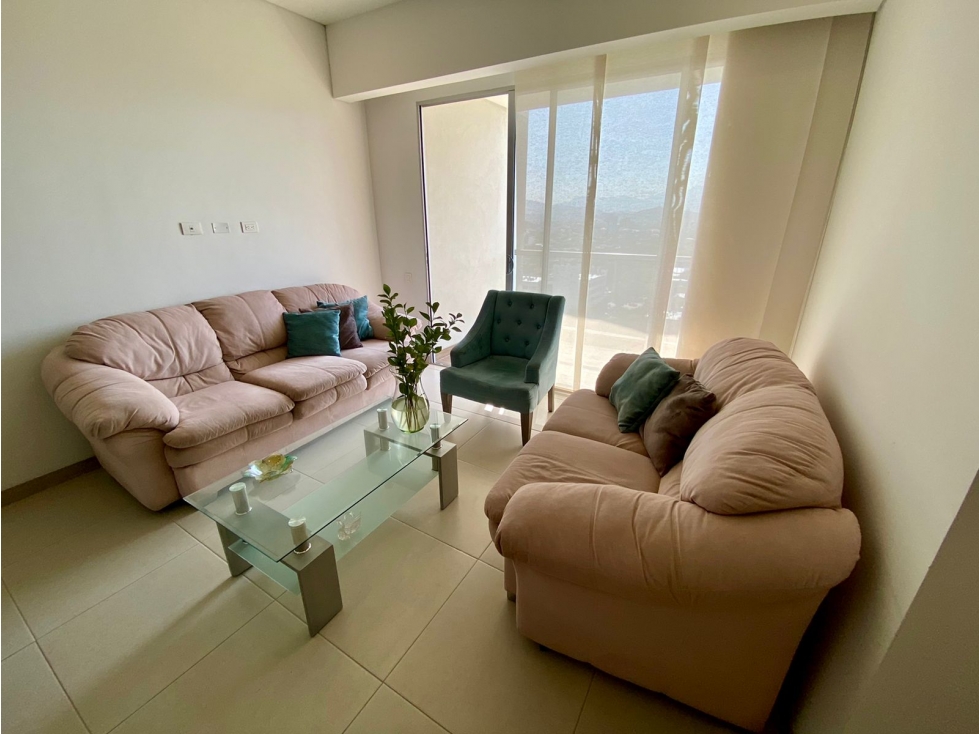 SE ARRIENDA APARTAMENTO DE 3 HABITACIONES EN BELLAVISTA — foto 3