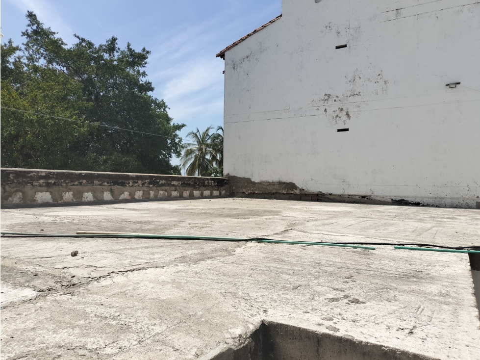SE ARRIENDA CASA DE USO COMERCIAL CERCA A LA BAHÍA, SANTA MARTA — foto 6