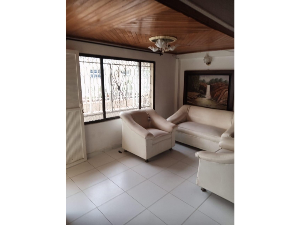 SE VENDE CASA DE DOS PISOS EN URB. EL RIO, SANTA MARTA — foto 3