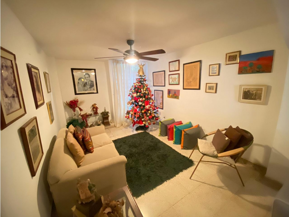 SE VENDE CASA AMPLIA EN EL SECTOR DE RIASCOS, SANTA MARTA — foto 2