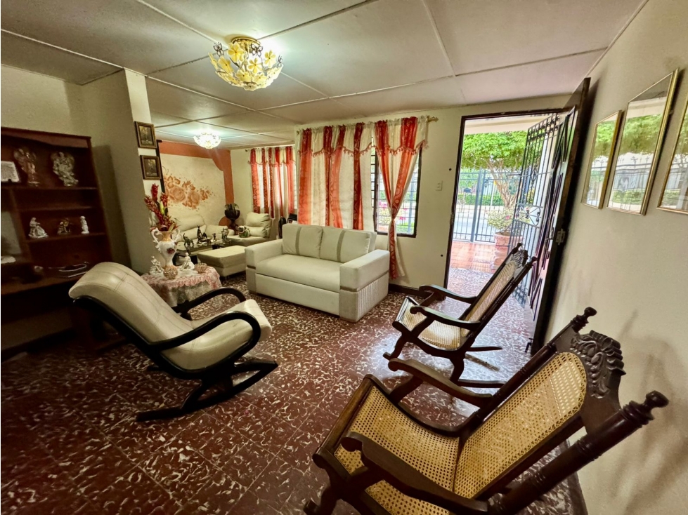 SE VENDE CASA FAMILIAR EN EL BARRIO JARDIN, SANTA MARTA — foto 3