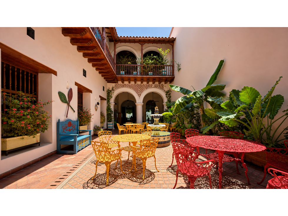 SE VENDE HOTEL CON ESTILO REPUBLICANO EN EL CORAZÓN DE CIENGA, MAG - 2