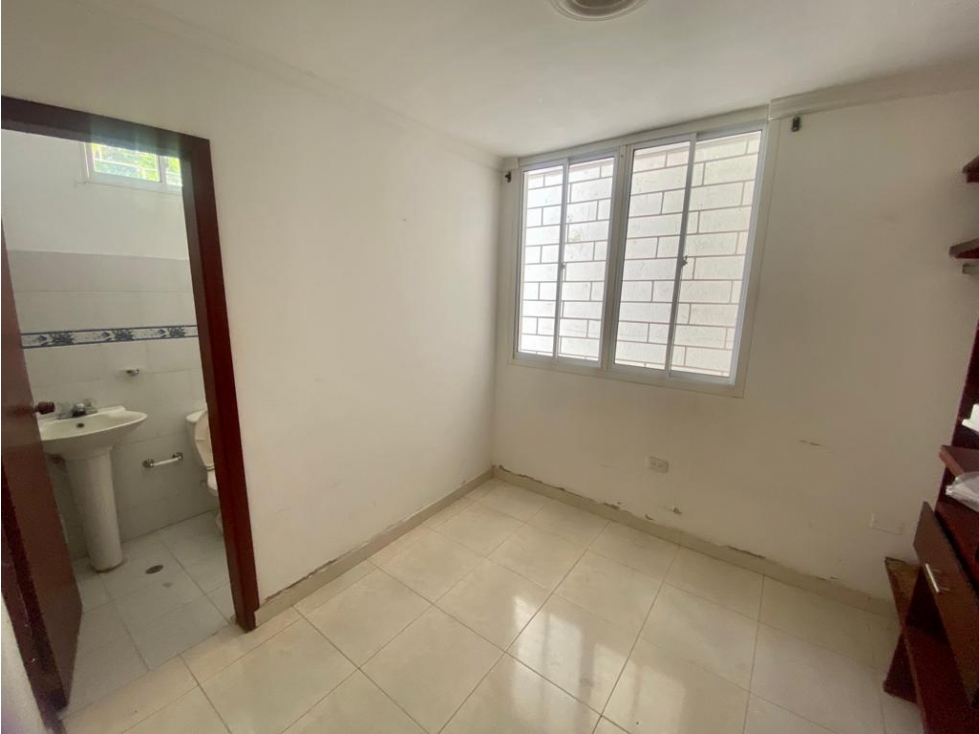 SE ARRIENDA O ARRIENDA CASA PARA USO COMERCIAL EN SANTA MARTA — foto 4