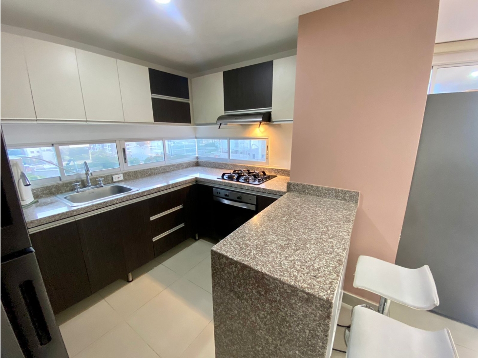 SE VENDE APARTAMENTO DE 3 HABITACIONES EN BAVARIA, SANTA MARTA — foto 3