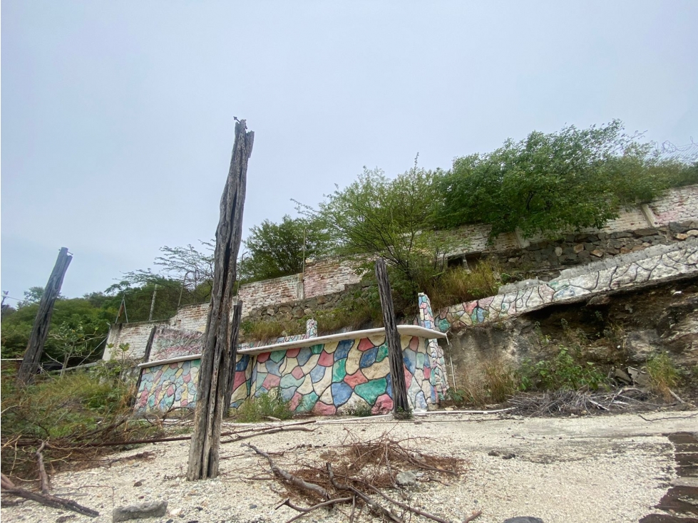 SE VENDE LOTE CON EXCELENTE UBICACIÓN Y VISTA AL MAR EN TAGANGA — foto 3