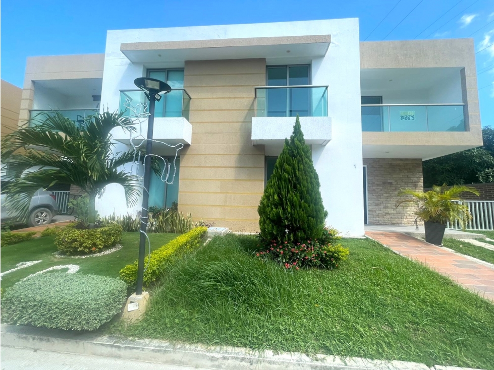 SE VENDE CASA EN CONJUNTO CERRADO RIVERA CAMPESTRE, SANTA MARTA