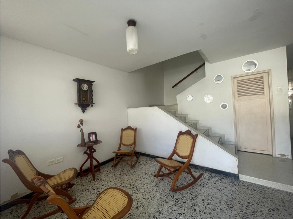 SE VENDE AMPLIA CASA FAMILIAR EN EL SECTOR PORVENIR, SANTA MARTA — foto 5