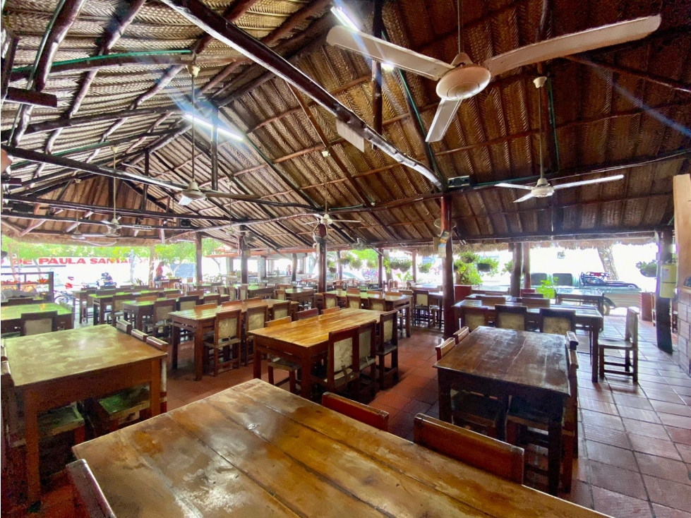 SE VENDE LOCAL COMERCIAL EN LA AVENIDA DE LOS ESTUDIANTES, SANTA MARTA - 6