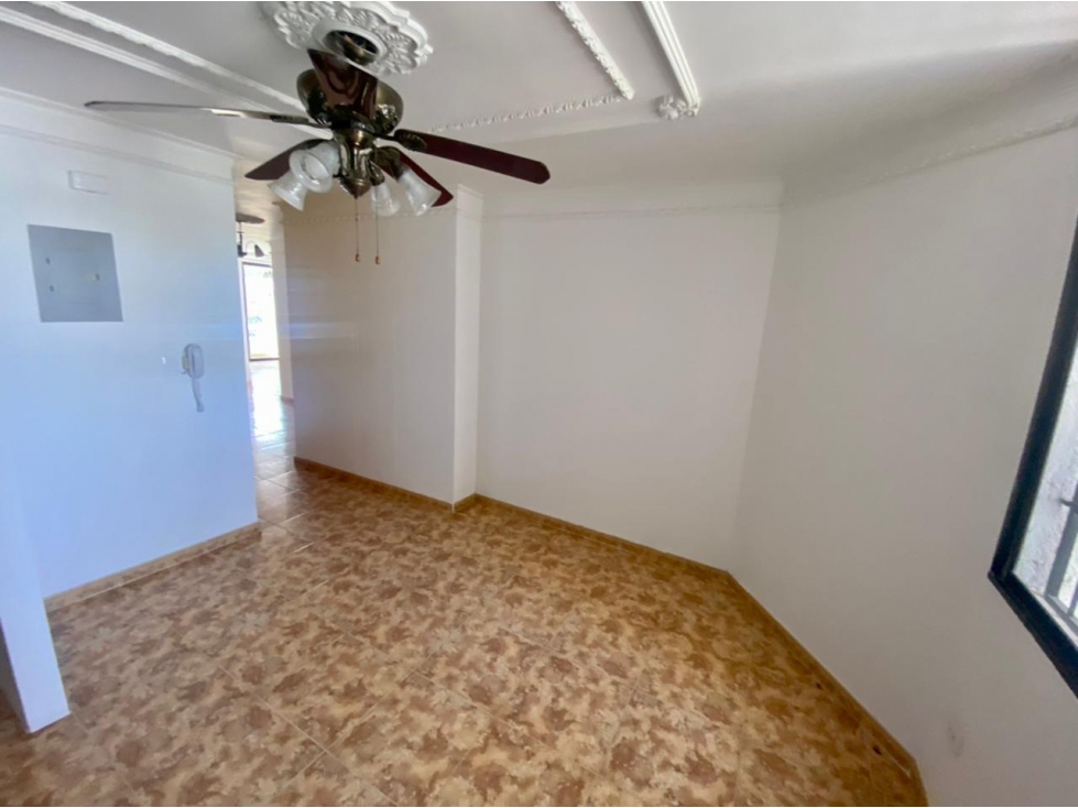 SE VENDE O ALQUILA APARTAMENTO DE 122 M2 EN EL BARRIO JARDIN — foto 5