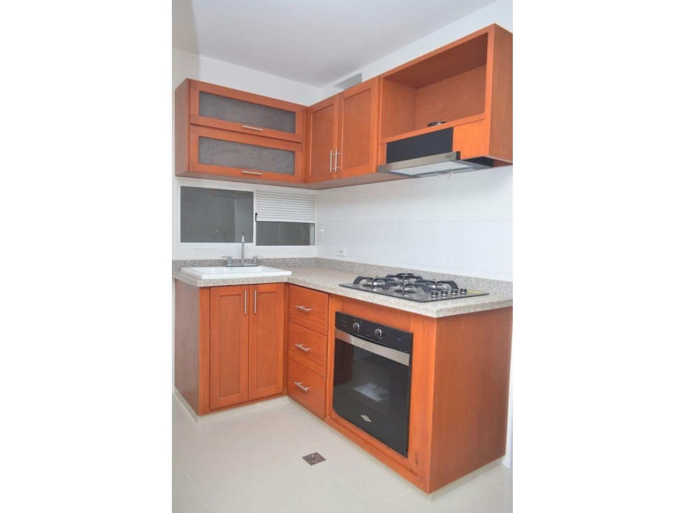 SE VENDE APARTAMENTO DE TRES ALCOBAS EN RIASCOS, SANTA MARTA — foto 2