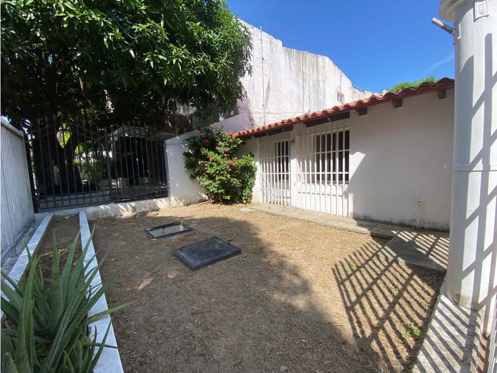 SE VENDE AMPLIA CASA EN EL BARRIO EL JARDIN, SANTA MARTA — foto 2