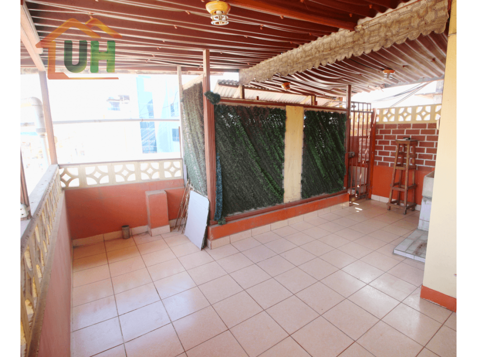 00474 - VENTA CASITA PUCALLPA - ZONA COMERCIAL Y FINANCIERA - 4