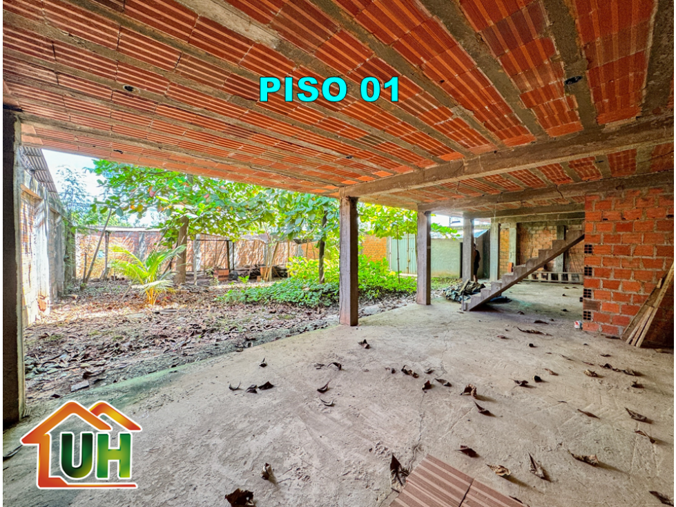 VENDO TERRENO COMERCIAL EN ESQUINA - CERCA A C.C REAL PLAZA - 5