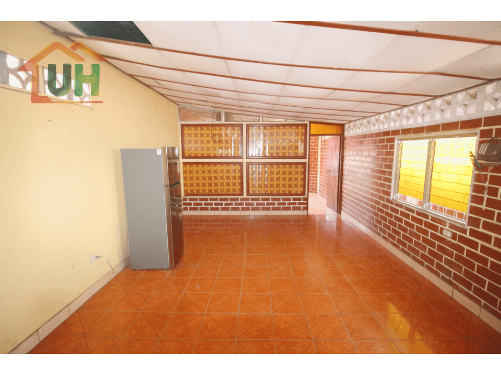 00474 - VENTA CASITA PUCALLPA - ZONA COMERCIAL Y FINANCIERA - 6
