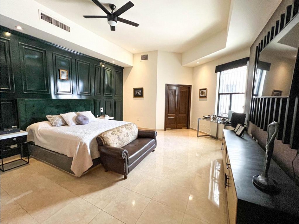 CASA EN VENTA EN LA COLONIA PITIC - 6