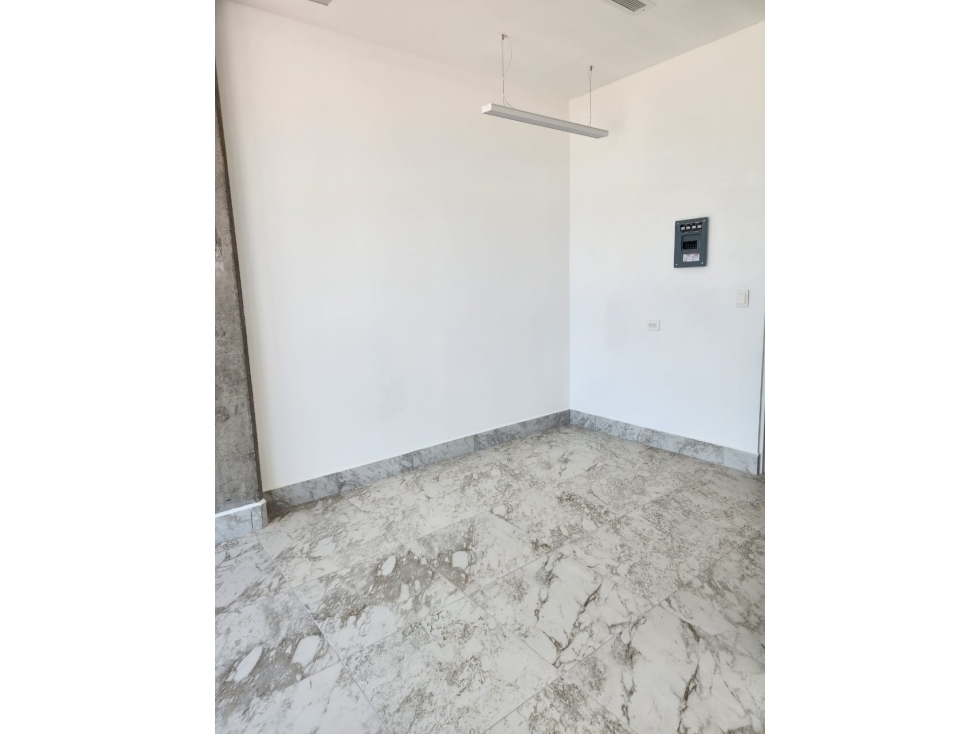 OFICINA EN RENTA | TORRE CELTARA - 1