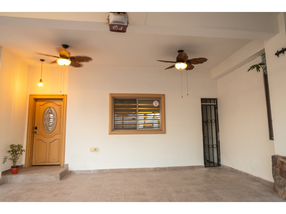 CASA EN VENTA | OBISPOS RESIDENCIAL — foto 3