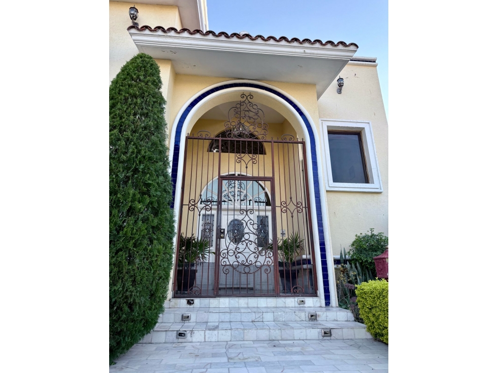 CASA EN VENTA | RAQUET CLUB