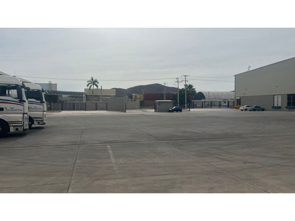 BODEGA EN RENTA | PARQUE INDUSTRIAL SUR - 2