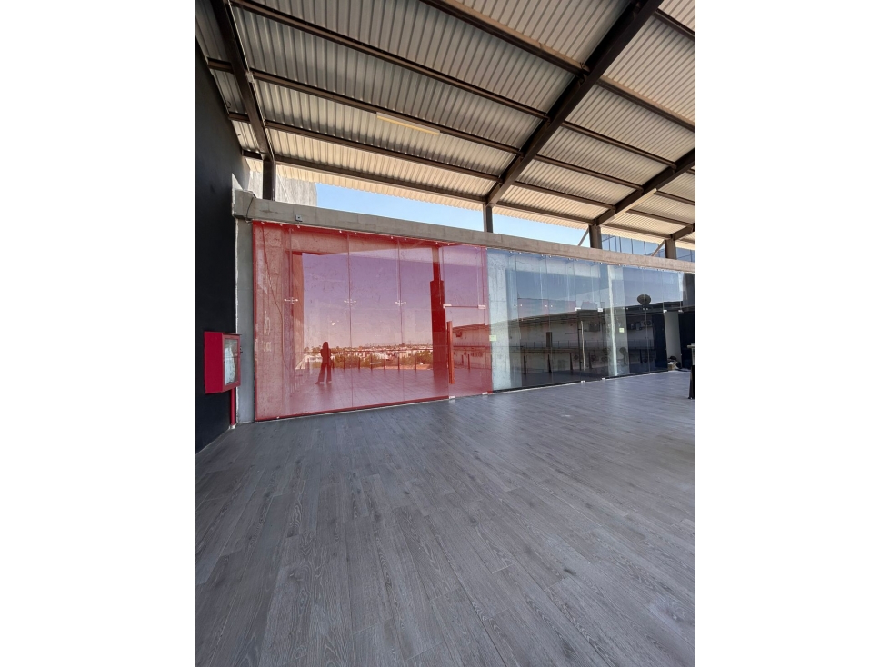 LOCAL EN RENTA | PLAZA ANDENES - 2