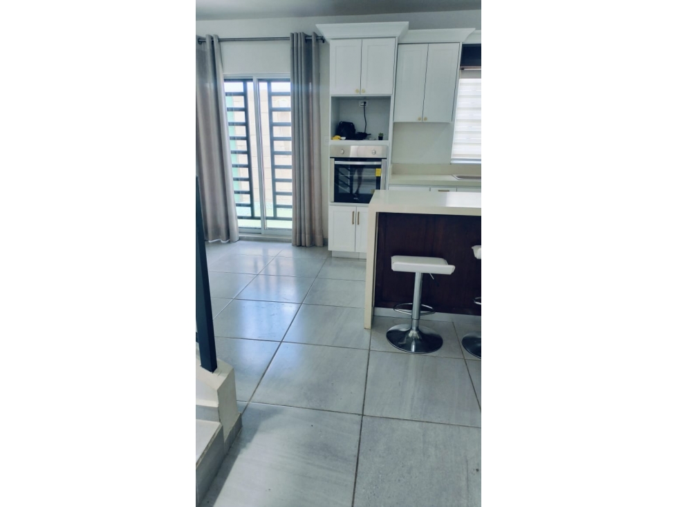 CASA EQUIPADA EN RENTA | SAN MARINO RESIDENCIAL — foto 4