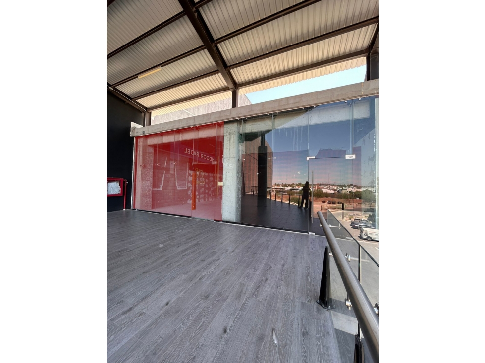 LOCAL EN RENTA | PLAZA ANDENES - 3