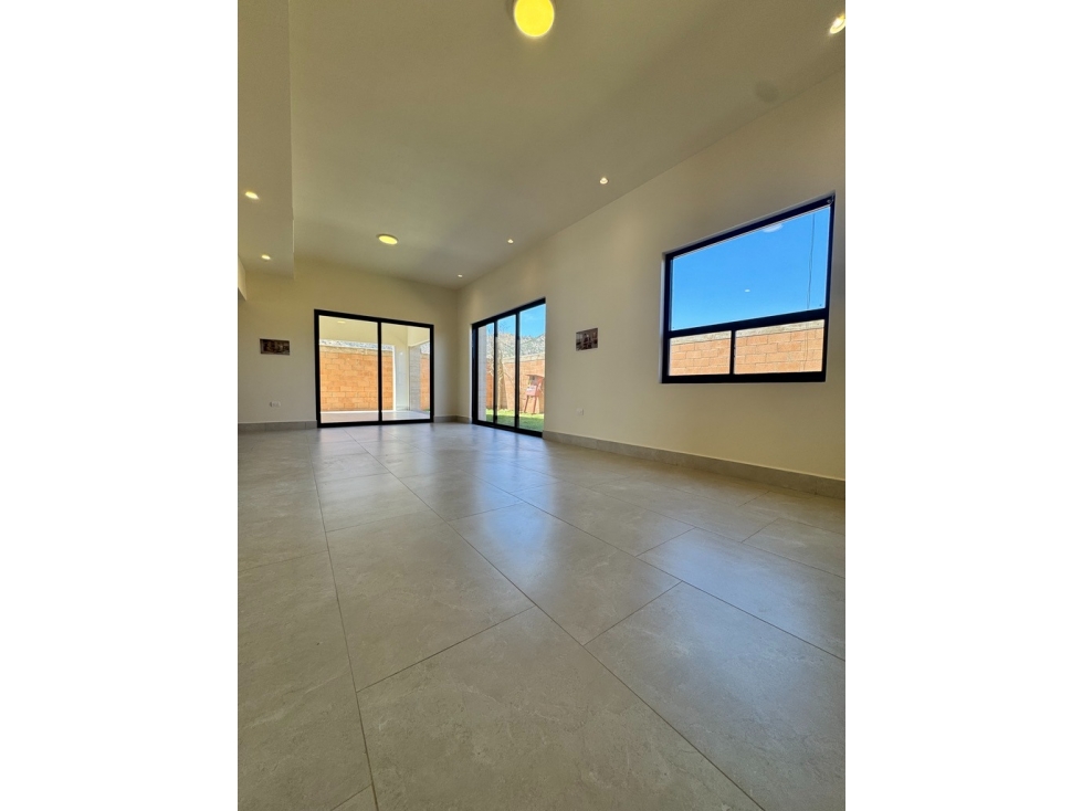 CASA EN RENTA | VENTURA RESIDENCIAL SECION GARDENA — foto 5