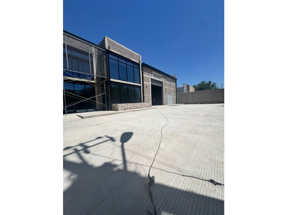 BODEGA EN RENTA | COL. METALERA - 3