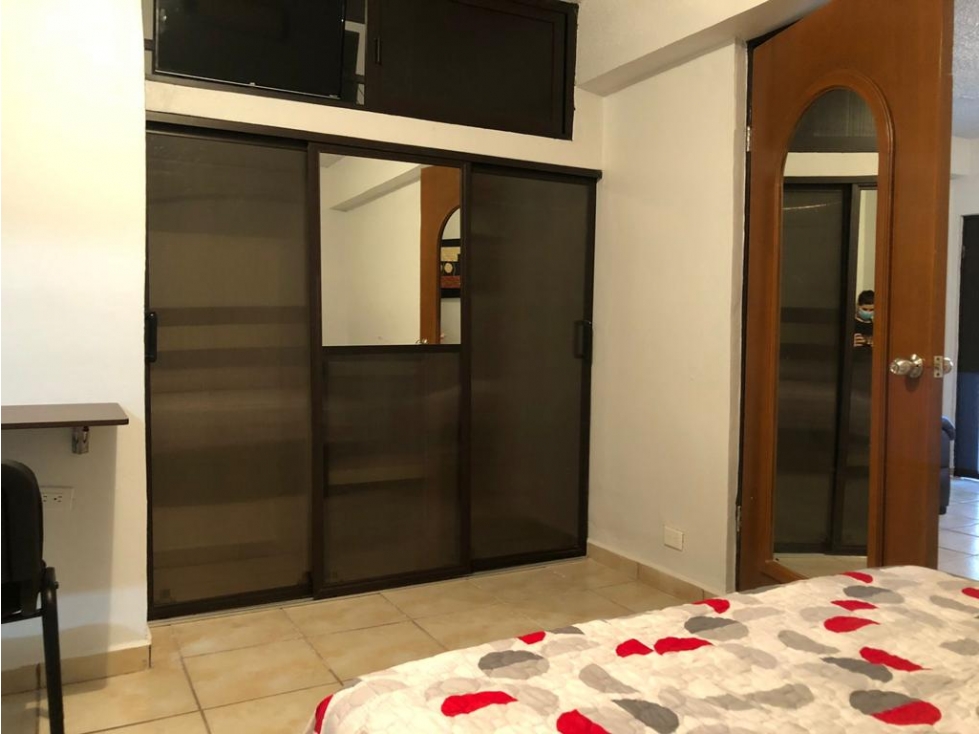 DEPARTAMENTO EN RENTA EN COL. BALDERRAMA - 4