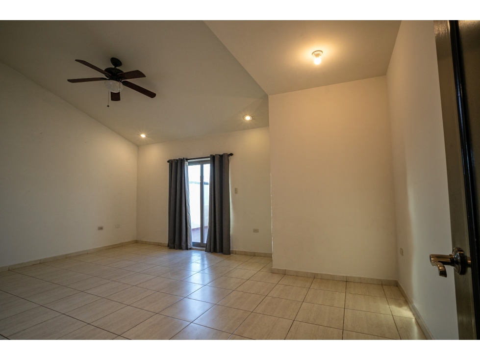 CASA EN VENTA | OBISPOS RESIDENCIAL — foto 5