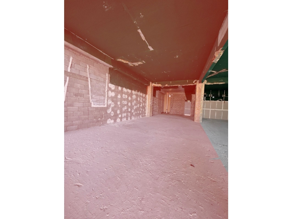LOCAL EN RENTA | PLAZA ANDENES - 4
