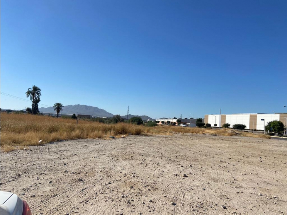 SE VENDE TERRENO EN BLVD. GANADEROS — foto 5