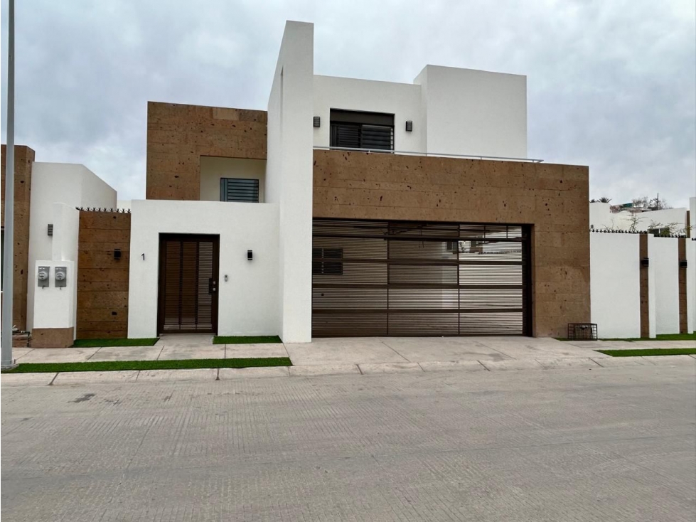 CASA EN RENTA | LA CORUÑA RESIDENCIAL