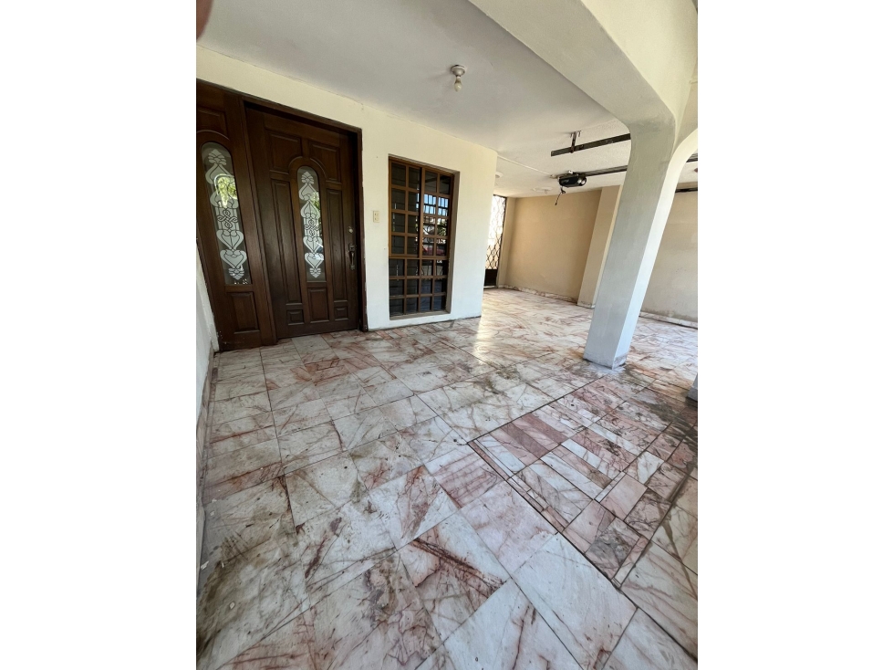 CASA EN VENTA EN COLONIA LUIS ENCINAS - 3
