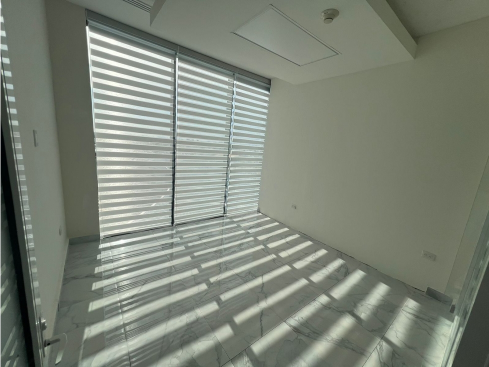 OFICINA EN RENTA | PLAZA ANDENES PISO 5 - 5