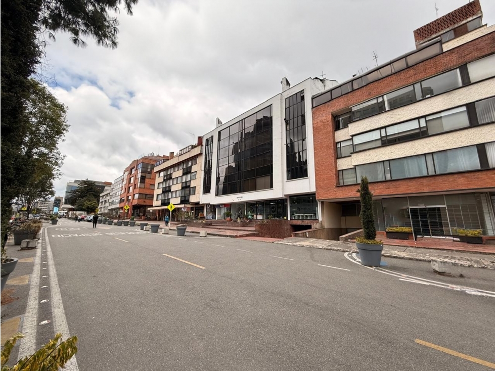 Vendo apartamento Santa Bárbara alta