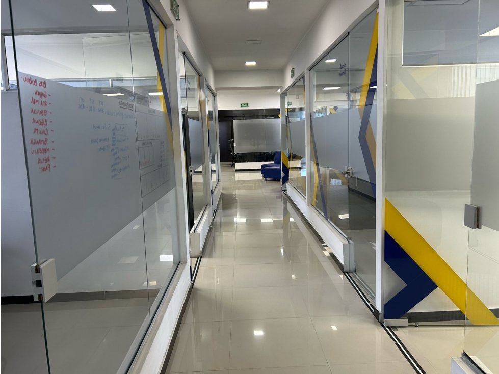 Vendo Edificio adecuado para oficinas — foto 6