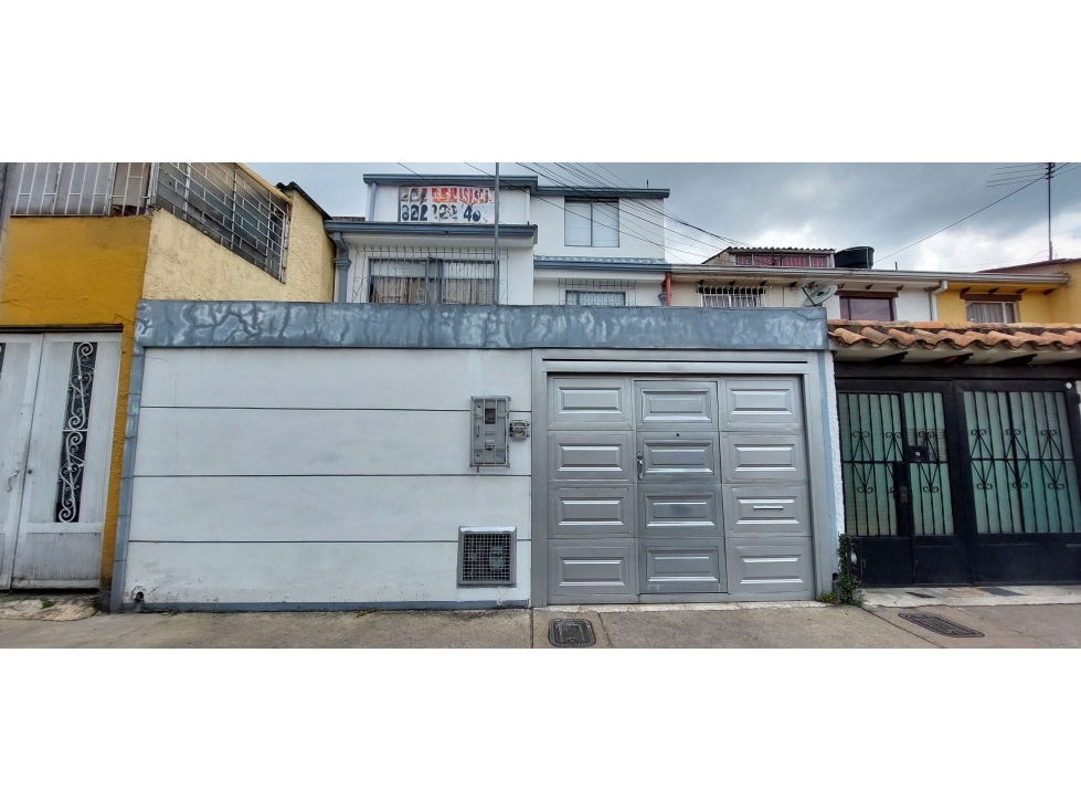 Vendo casa remodelada en Villa del Prado — foto 3