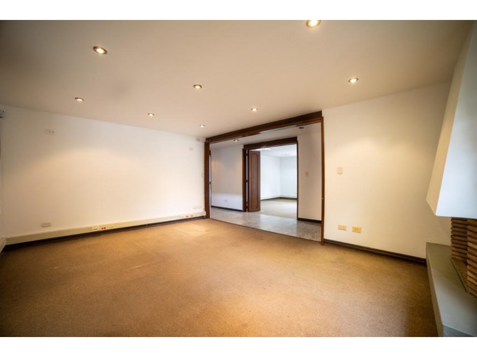 CASA VENTA SANTA BARBARA AL LADO DE UNICENTRO — foto 3