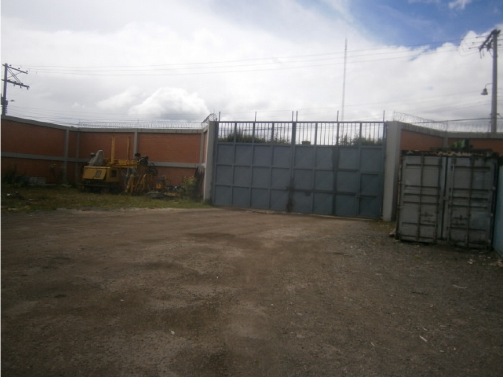GRAN LOTE EN MOSQUERA PARA DESARROLLAR BODEGA - 3