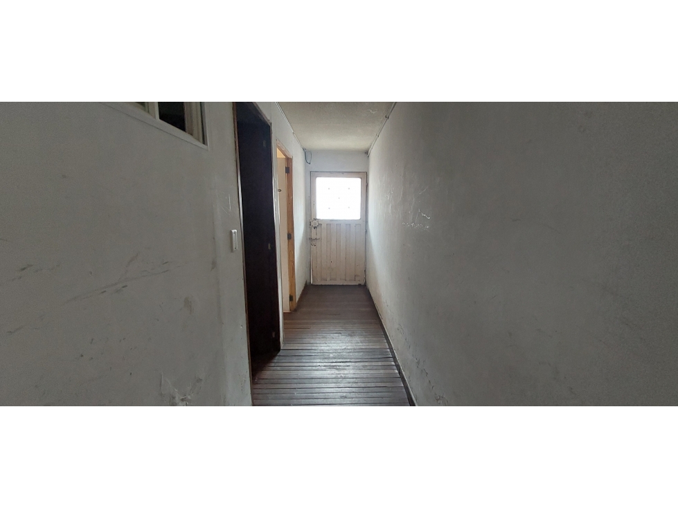 Vendo casa en la Uribe variedad de usos permitidos — foto 6